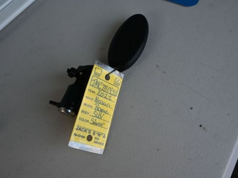 Used 2021 Nissan Rogue SV w/ Premium Package image 24