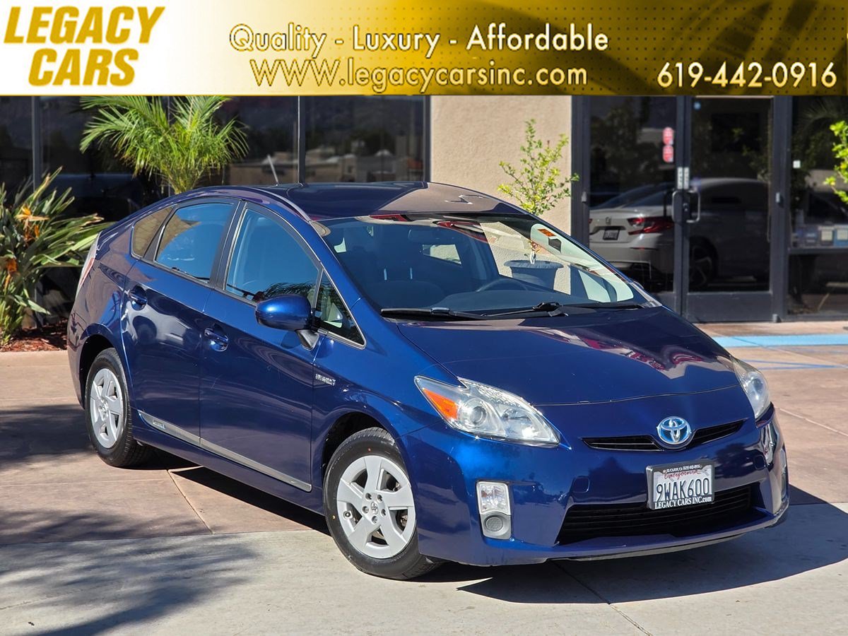 Used 2011 Toyota Prius Two FWD image 1