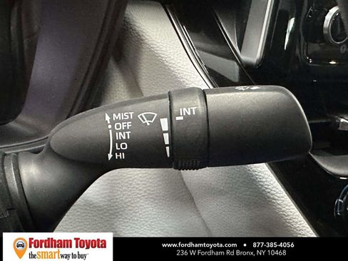 Used 2021 Toyota Corolla SE image 30