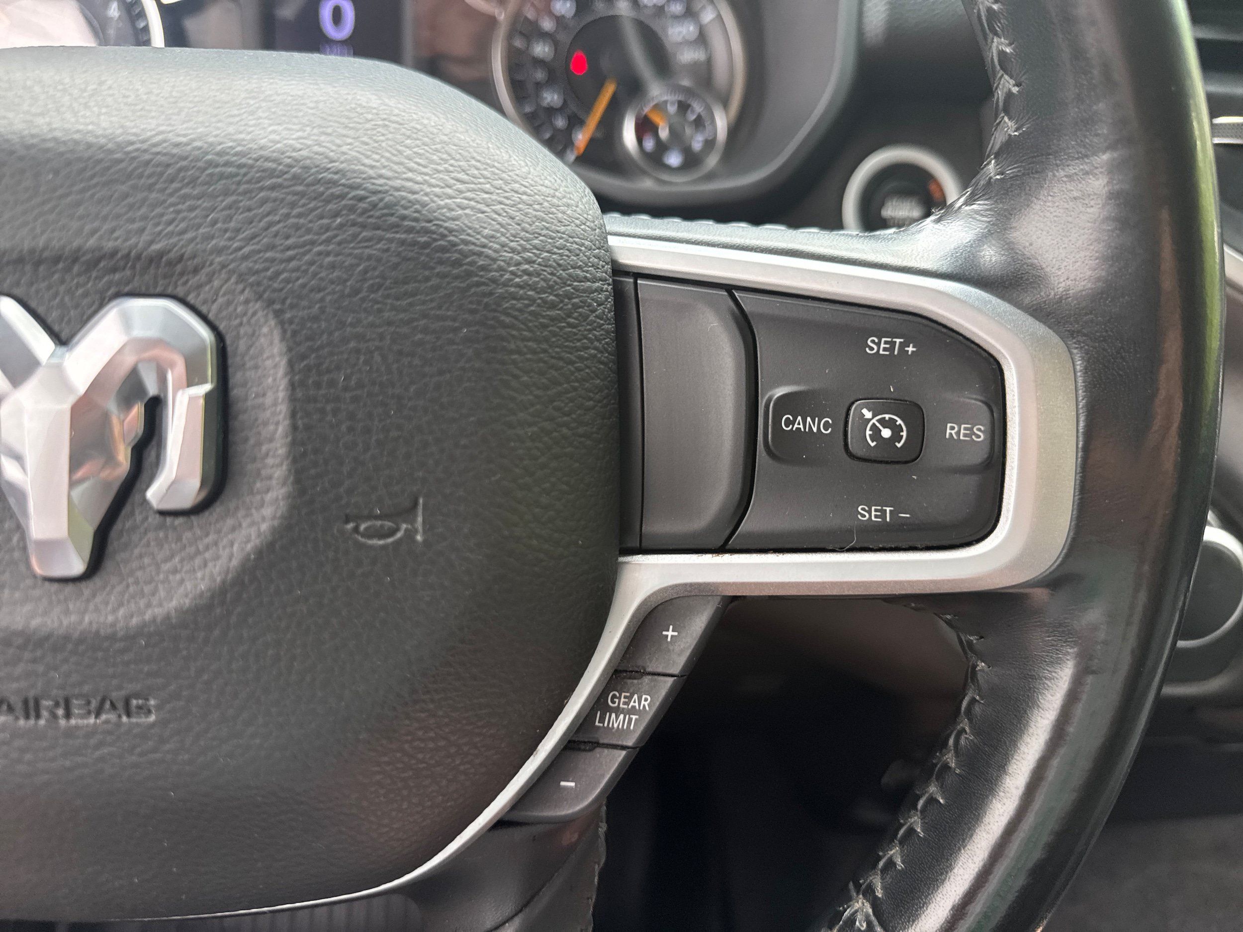 Used 2020 RAM 1500 Big Horn AWD/4WD image 20