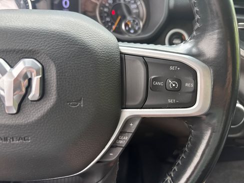 Used 2020 RAM 1500 Big Horn AWD/4WD image 20