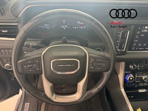 Used 2024 GMC Yukon Denali w/ Advanced Technology Package AWD/4WD image 20