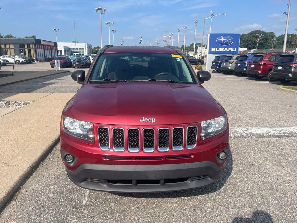 Used 2015 Jeep Compass Sport w/ Power Value Group FWD image 8