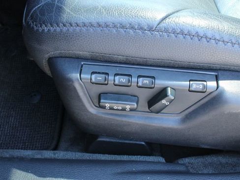 Used 2006 Volvo XC70 image 13