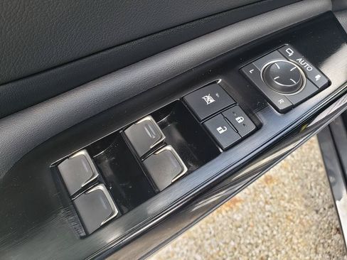 Used 2023 Lexus ES 350 w/ Premium Package FWD image 19