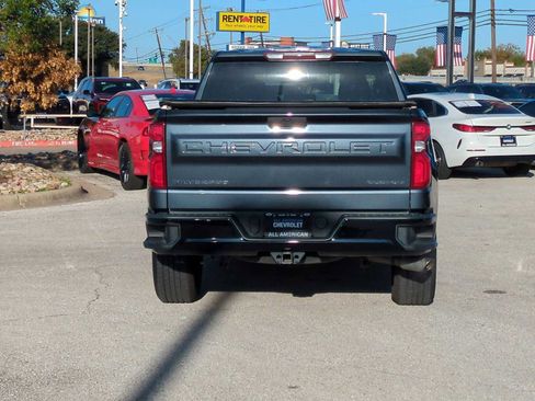 Used 2020 Chevrolet Silverado 1500 Custom w/ Custom Value Package image 7