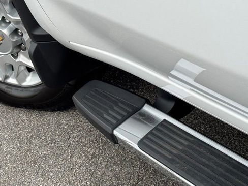 Used 2025 Chevrolet Silverado 2500 LT w/ All Star Edition image 18