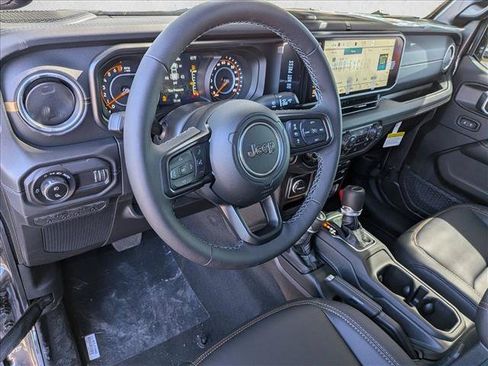 New 2026 Jeep Gladiator Sport AWD/4WD image 3