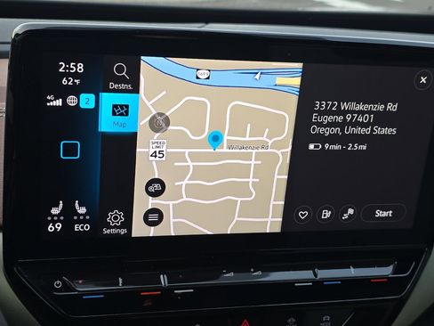 Used 2023 Volkswagen ID.4 2WD image 21