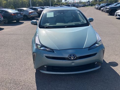 Used 2022 Toyota Prius Limited w/ Premium Convenience Package image 2