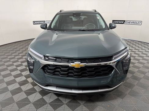 New 2026 Chevrolet Trax LT FWD image 9