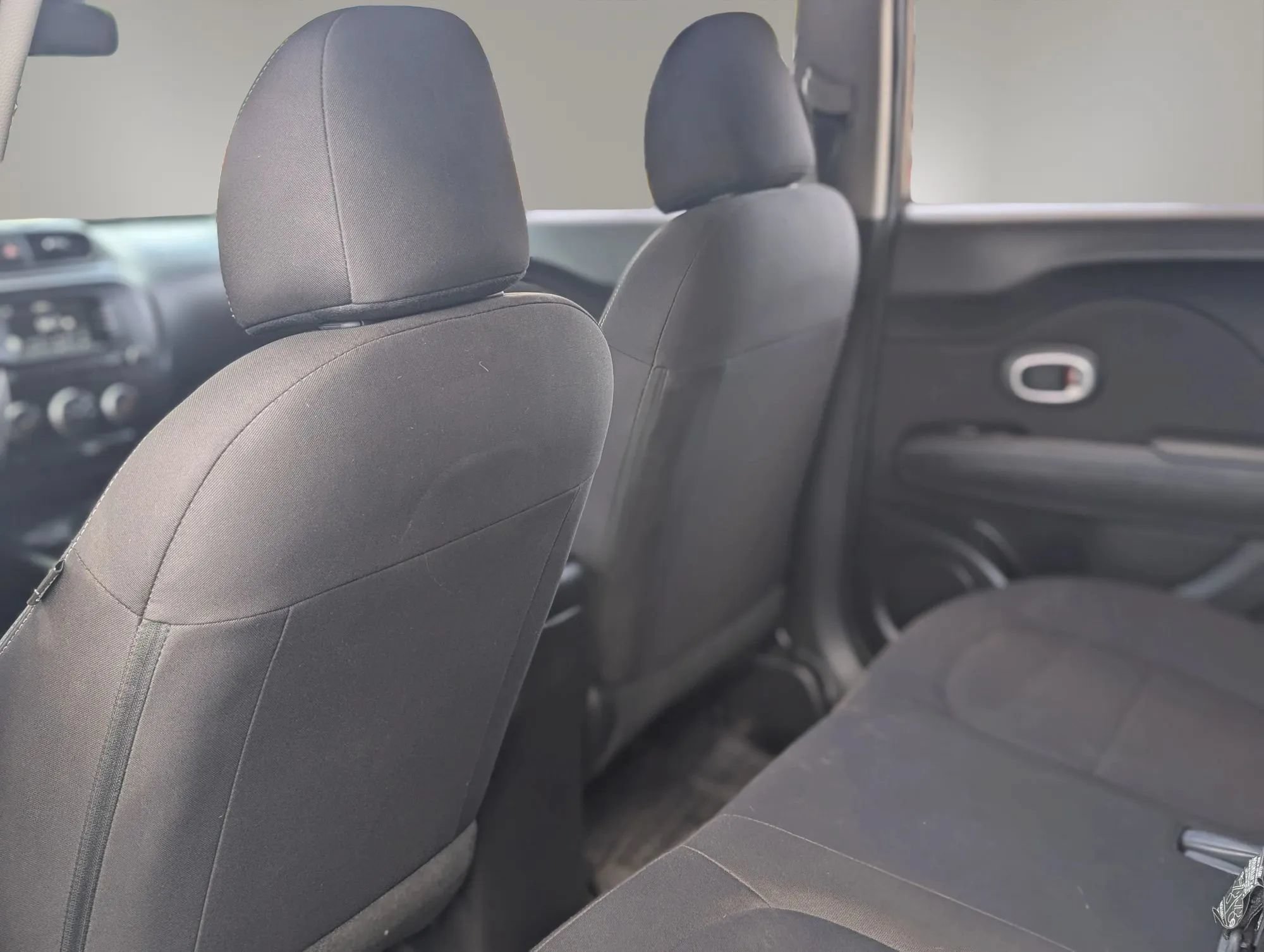 Used 2017 Kia Soul FWD image 15