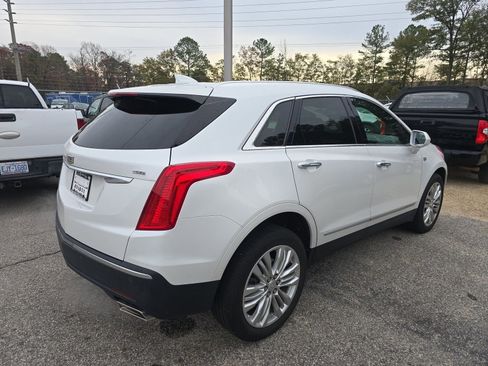 Used 2019 Cadillac XT5 Premium Luxury image 6