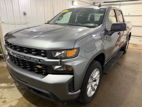 Used 2021 Chevrolet Silverado 1500 Custom AWD/4WD image 4