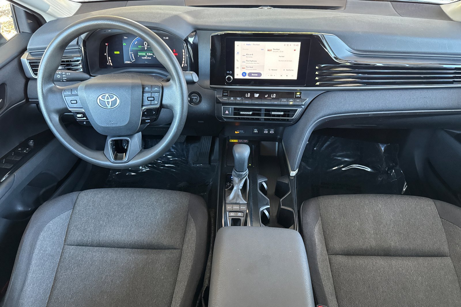 Certified 2025 Toyota Camry LE FWD image 17