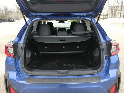 Used 2025 Subaru Crosstrek 2.0i Premium image 29