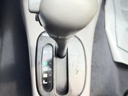 Used 2002 Hyundai Accent GS FWD image 13