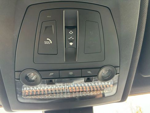 Used 2016 BMW 550i xDrive Sedan image 33