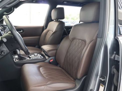 Used 2023 Nissan Armada Platinum w/ Captain's Chairs Package RWD image 13