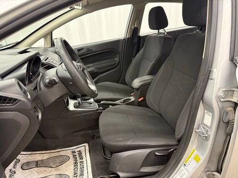 Used 2019 Ford Fiesta SE w/ Cold Weather Package image 5