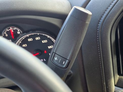 Used 2023 Chevrolet Silverado 2500 LT w/ Midnight Edition image 22