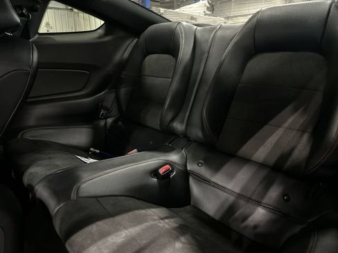 Used 2016 Ford Mustang GT Premium w/ Equipment Group 401A RWD image 31