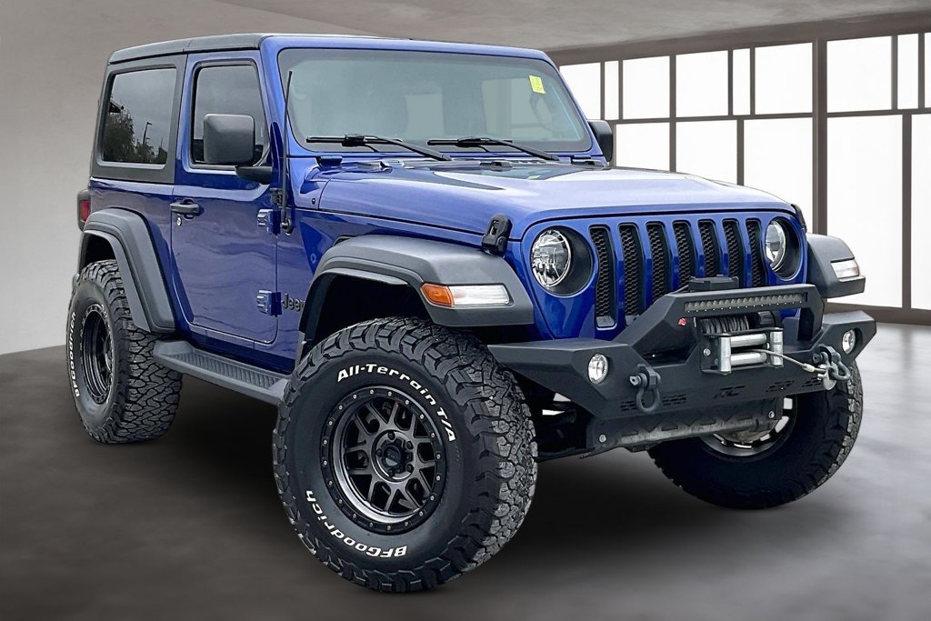 Used 2020 Jeep Wrangler Sport AWD/4WD image 3