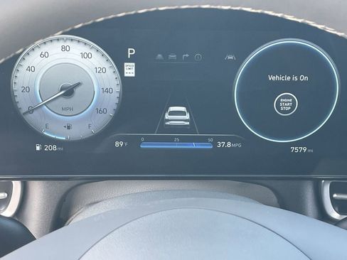 Certified 2025 Hyundai Elantra SEL FWD image 29