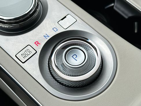 Used 2023 Genesis Electrified GV70 Prestige w/ Prestige Package image 23