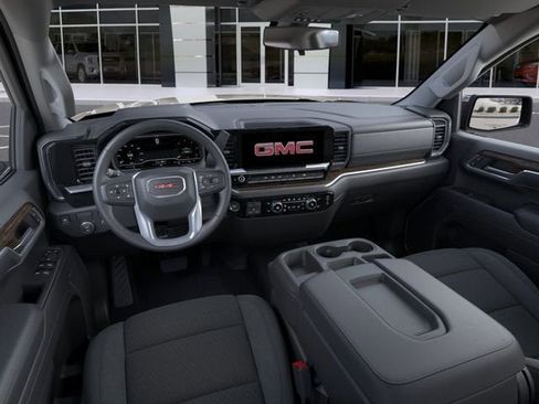 New 2026 GMC Sierra 1500 SLE image 15