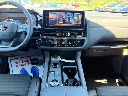 New 2026 Nissan Pathfinder Rock Creek AWD/4WD image 27