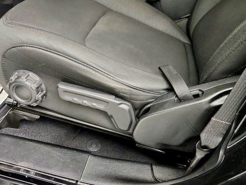 Used 2020 Jeep Wrangler Unlimited Sport S image 11