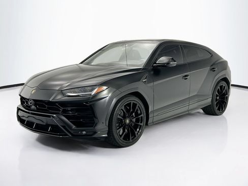 Used 2020 Lamborghini Urus AWD/4WD image 1