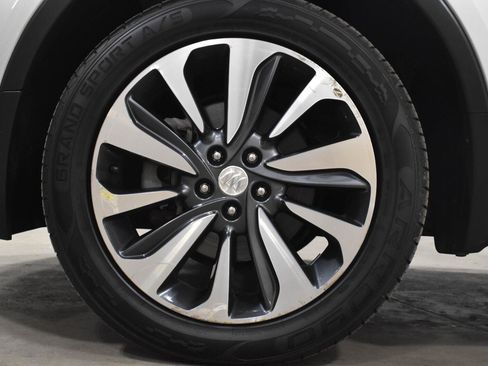Used 2022 Buick Encore Preferred w/ Safety Package AWD/4WD image 30