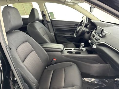 Used 2023 Nissan Altima 2.5 S FWD image 20