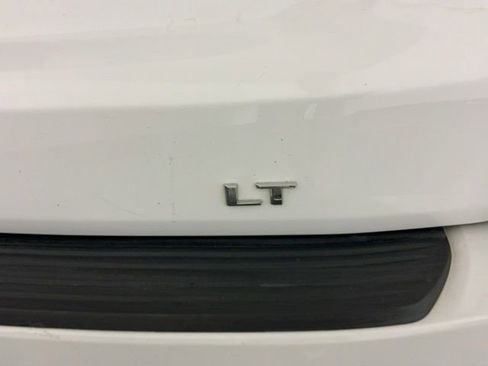 Used 2021 Chevrolet Tahoe LT AWD/4WD image 14