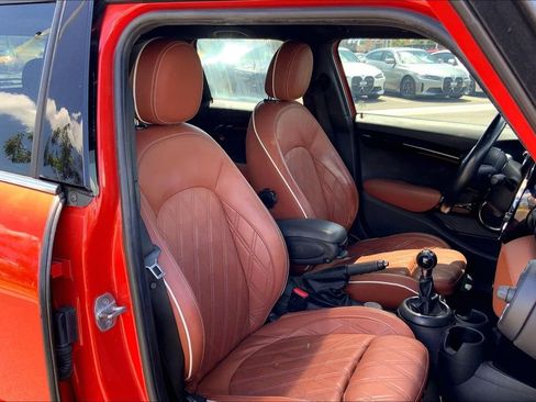 Used 2019 MINI Cooper S FWD image 6