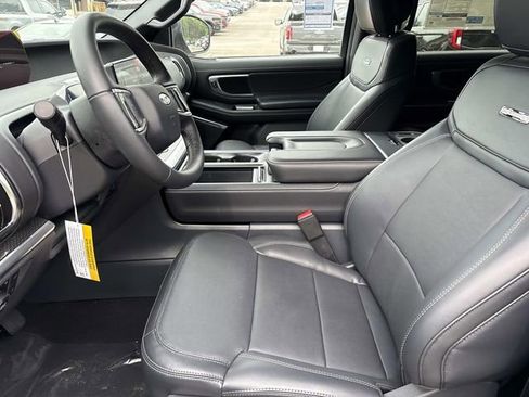 New 2026 Ford Expedition Max Platinum AWD/4WD image 23