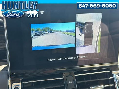 Used 2021 Lincoln Navigator Black Label w/ Cargo Convenience Package image 30