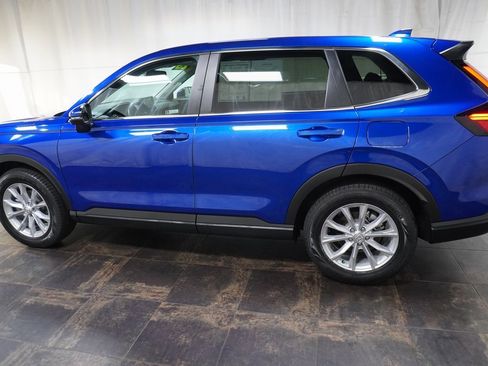 Used 2023 Honda CR-V EX image 8