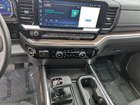 Certified 2024 Chevrolet Silverado 1500 LT Trail Boss w/ Convenience Package II image 14