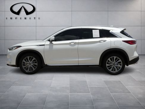Certified 2023 INFINITI QX50 Luxe FWD image 4