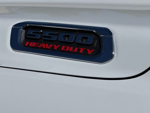 New 2026 RAM 5500 Tradesman w/ Chrome Appearance Group AWD/4WD image 23
