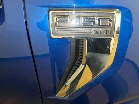 Used 2023 Ford F150 XLT image 11