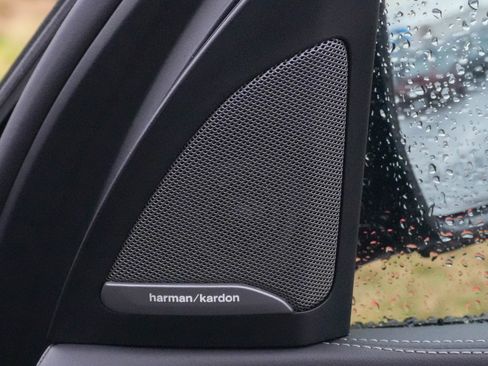 Certified 2026 BMW X7 xDrive40i w/ M Sport Package image 30