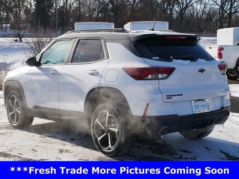 Used 2023 Chevrolet TrailBlazer RS image 4