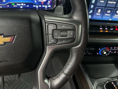 Used 2023 Chevrolet Silverado 1500 LT Trail Boss w/ Convenience Package II image 16