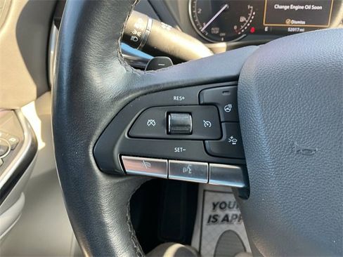 Certified 2023 Cadillac XT4 Luxury w/ Cold Weather Package image 21