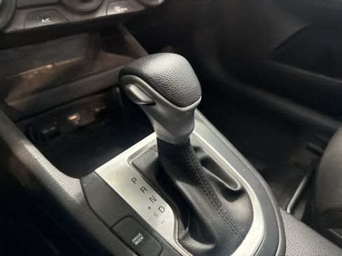 Used 2023 Kia Forte LXS FWD image 25