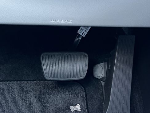 Used 2024 Kia Carnival SX Prestige image 47